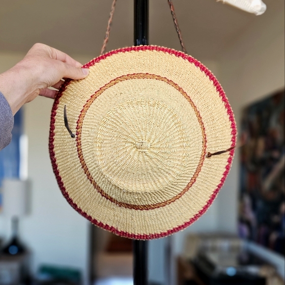 African Bolga Market Hat‎ - Picture 4 of 7